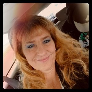 Meet your Posher, Wendy